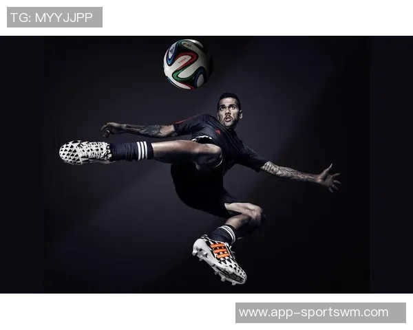 震撼瞬间全球顶级足球球星高清写真展现绿茵场巅峰风采